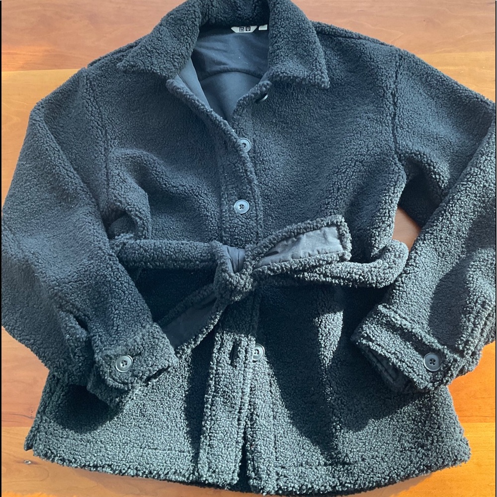 Black fleece shacket